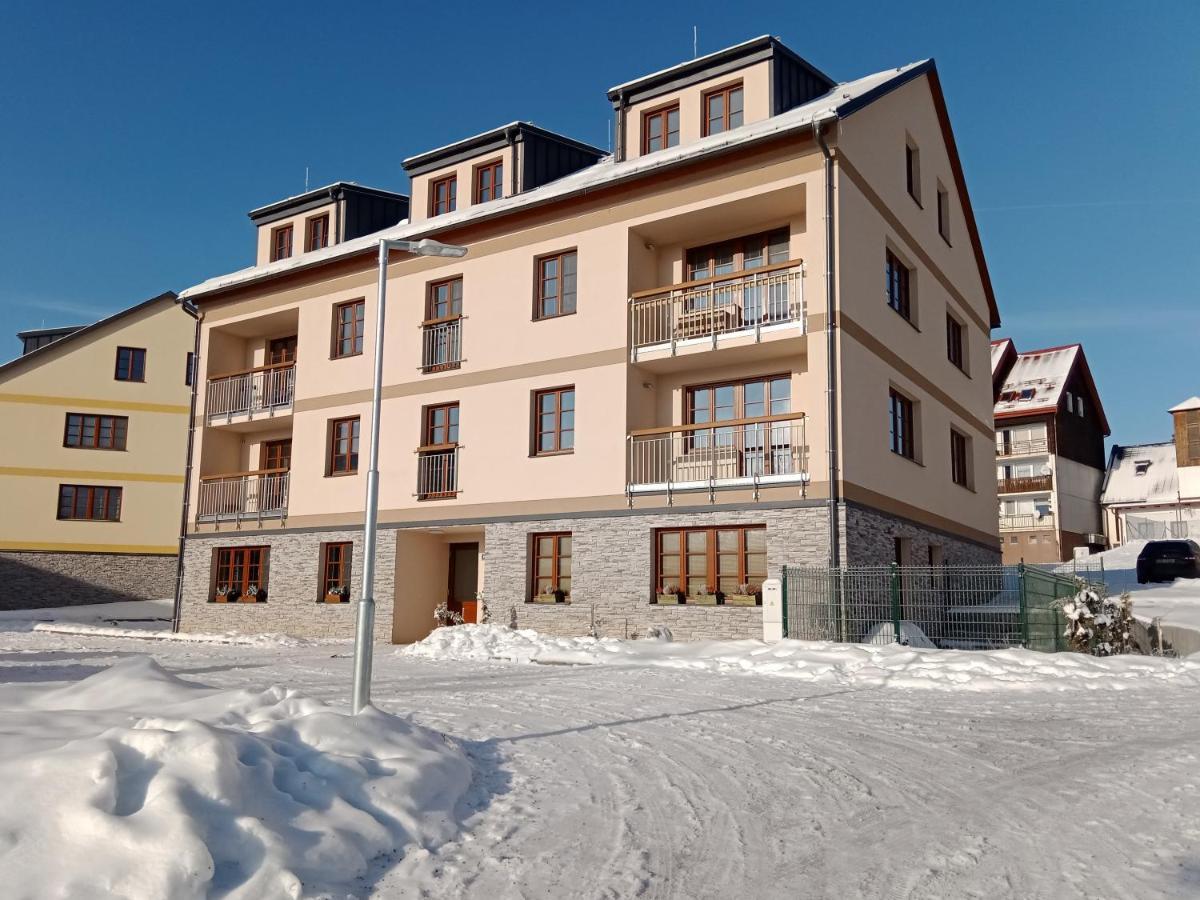 Apartman Hubert Кашперске-Гори Экстерьер фото
